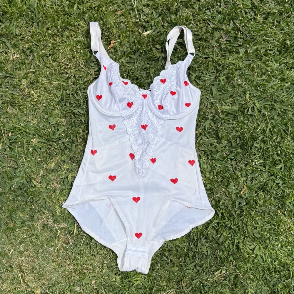 Vintage White Mesh Bodysuit with Red Heart Accents – Size S